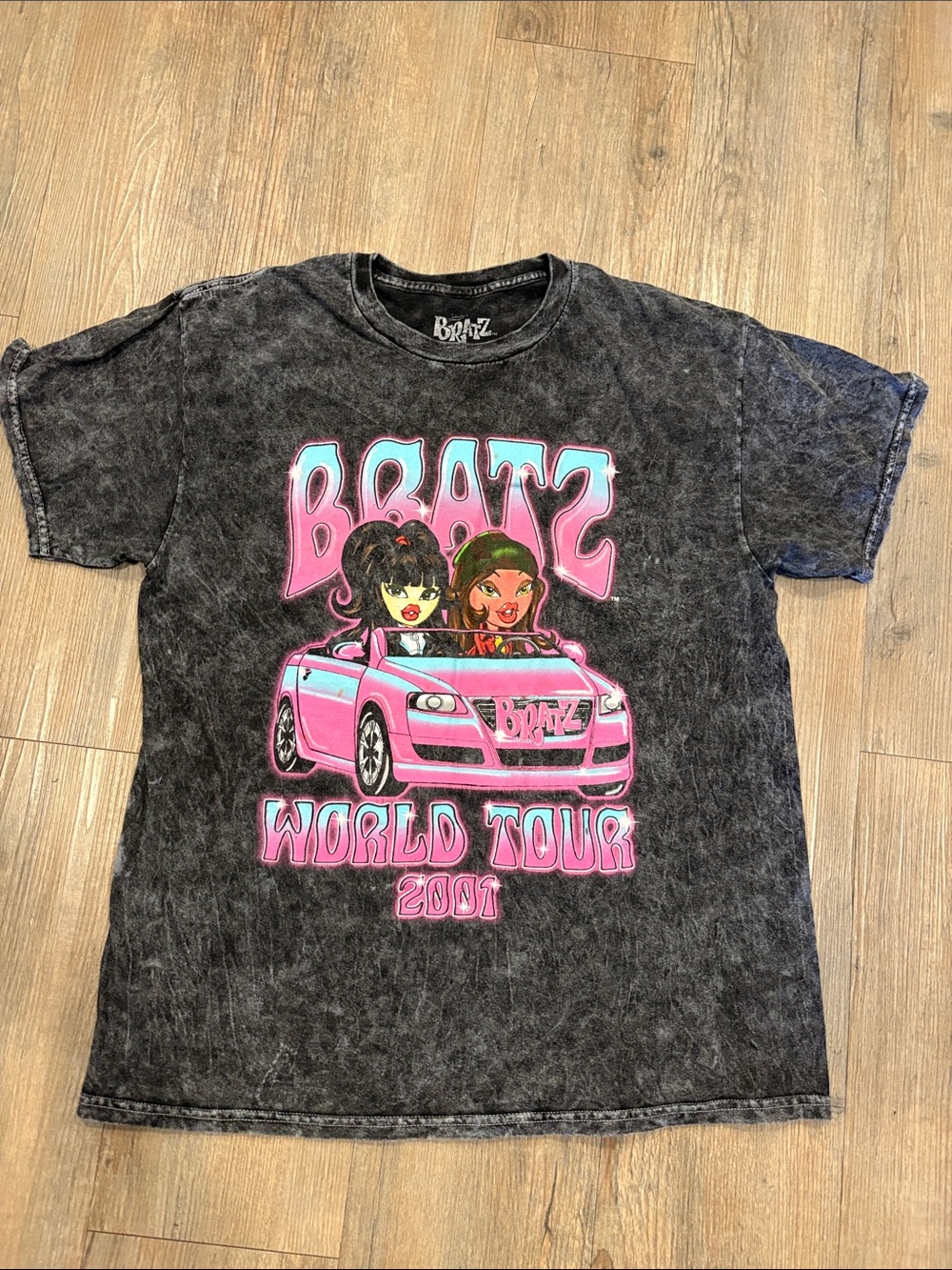 Bratz Girls' Short Sleeve Tee - Black with Pink Graphic